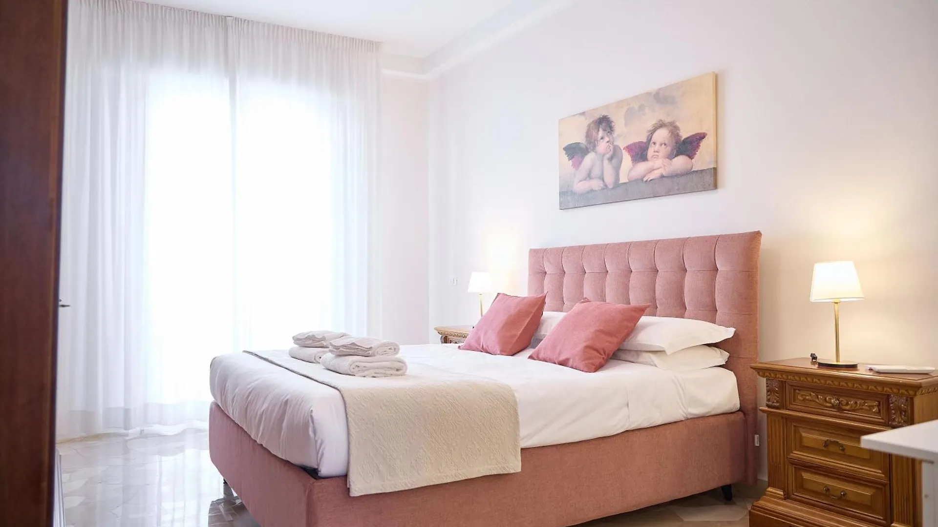 Careggi Comfy Apartment Florence