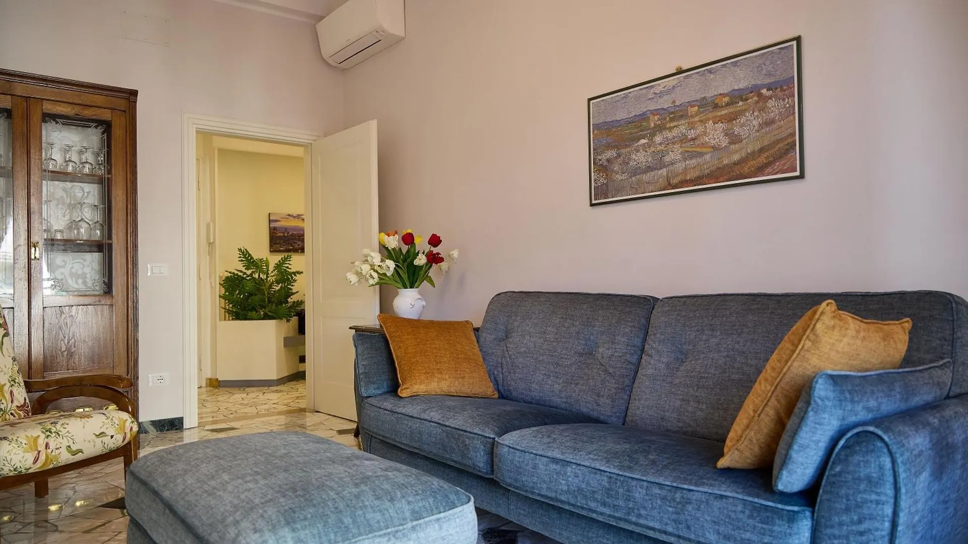 Careggi Comfy Apartment Florence 0*,